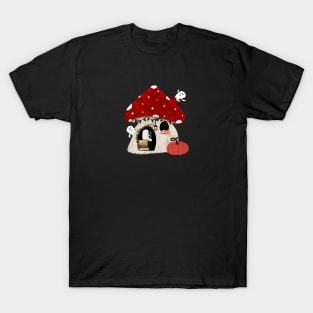 Cute Halloween mushroom and ghost design, bookish ghost T-Shirt